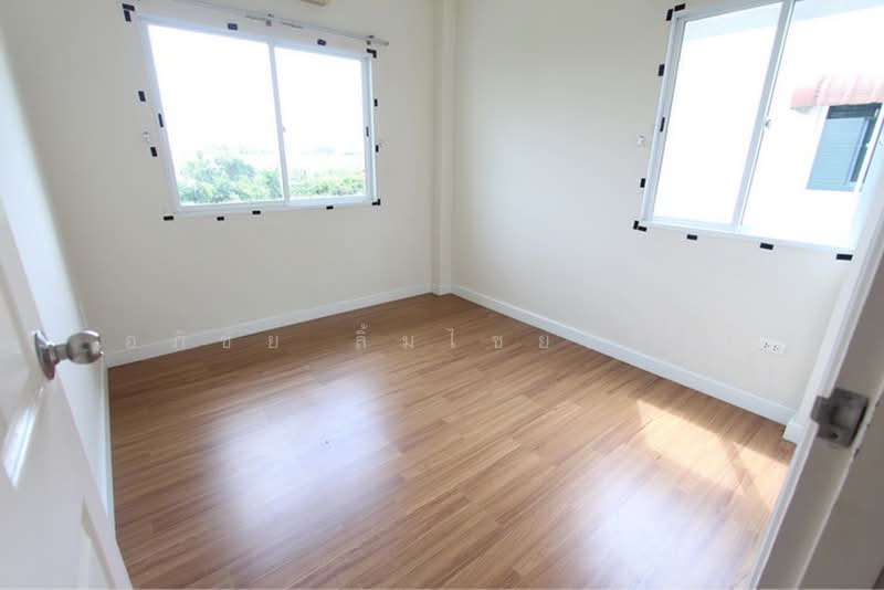 Nalin Avenue 3 Ramkhamhaeng, Bangkok, Soi Kheha Rom Klao 72, Rat Phatthana, Saphan Sung, Bangkok, 3 Bedrooms, 165 sqm, Townhouse For Sale, by อภิชัย ลิ้มไชยโรจน์, 500430954 - DDproperty.com