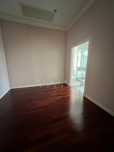 The Royal Residence, Bangkok, Prasert - Manukitch Road, Chorake Bua, Lat Phrao, Bangkok, 6 Bedrooms, 910 sqm, Single Detached House For Sale, by Pemika Aukkaraleekul, 500430979 - DDproperty.com
