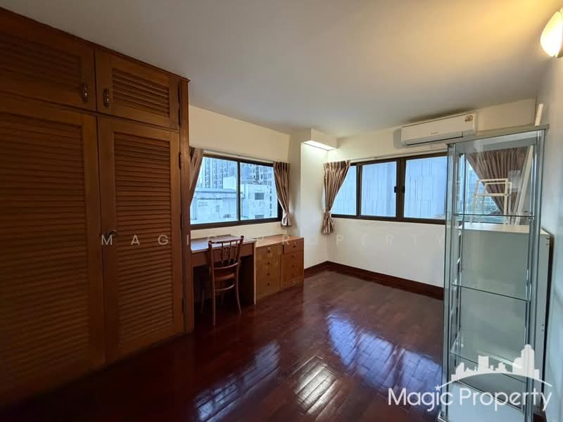 Thonglor Tower, Bangkok, Soi Thonglor, Sukhumvit 55 Road, Khlongtoei Nua, Watthana, Bangkok, 3 Bedrooms, 100 sqm, Condo For Rent, by Magic Property, 500431009 - DDproperty.com