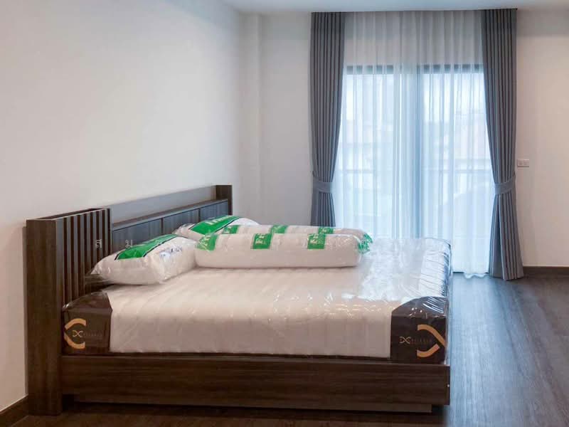 Detached House Sukhumvit 65, Bangkok, สุขุมวิท 65, Phra Kanong Nua, Watthana, Bangkok, 4 Bedrooms, 330 sqm, Single Detached House For Sale, by Somchai Ruechajirakit, 500431030 - DDproperty.com