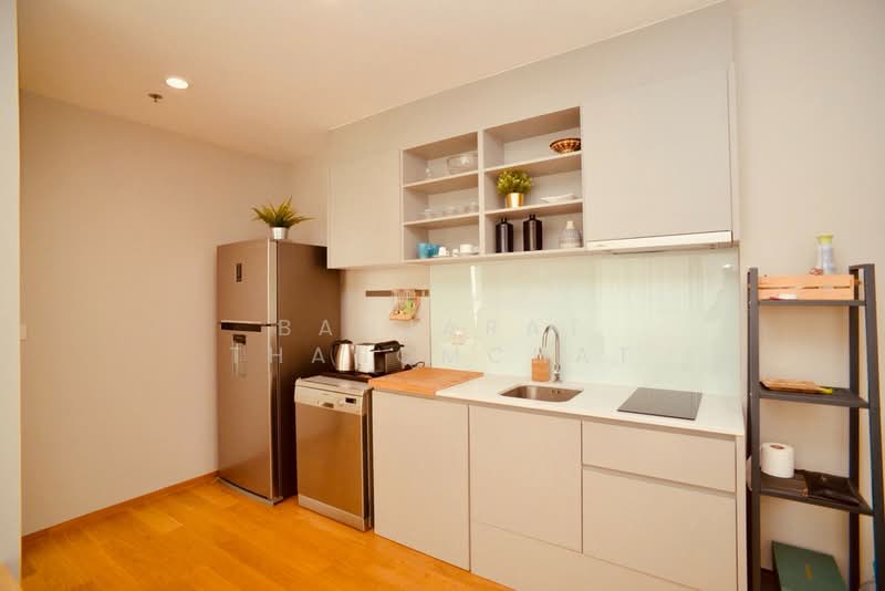 Noble Revo Silom, Bangkok, 88 Soi Surasak Surasak Road, Silom, Bang Rak, Bangkok, 1 Bedroom, 51 sqm, Condo For Sale, by Banjarat Thanomchat, 500431032 - DDproperty.com