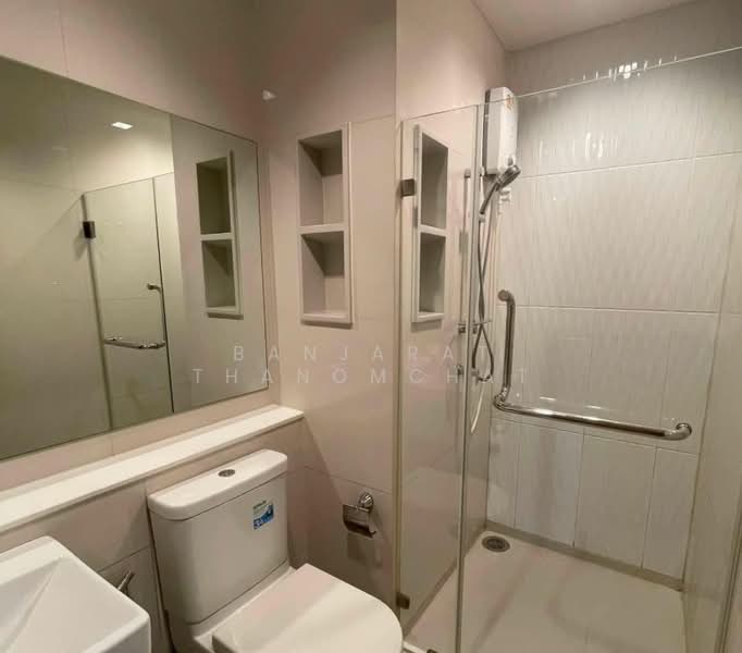 Life Asoke-Rama 9, Bangkok, 626 Asoke-Dindaeng Road, Makkasan, Ratchathewi, Bangkok, 1 Bedroom, 25 sqm, Condo For Rent, by Banjarat Thanomchat, 500431035 - DDproperty.com
