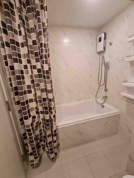 Atmoz Ratchada-Huaikwang, Bangkok, Saha Kan Pramun Alley, Wang Thonglang, Bangkok, 2 Bedrooms, 47 sqm, Condo For Rent, by Boonraksa Sopak, 500431050 - DDproperty.com