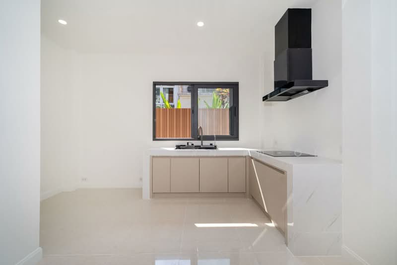 Sinsuk Thani Village, Phuket, Sri Sunthon, Thalang, Phuket, 4 Bedrooms, 444 sqm, Single Detached House For Sale, by Chutikarn In-On, 500431063 - DDproperty.com
