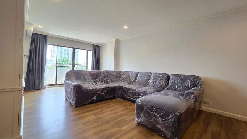 Liang Garden, Bangkok, 218 Soi Sri Nakhon Khwaeng, Chong Nonsi, Yan Nawa, Bangkok, 2 Bedrooms, 135 sqm, Condo For Rent, by Boonraksa Sopak, 500431122 - DDproperty.com