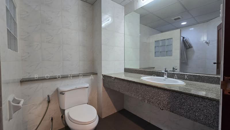 Liang Garden, Bangkok, 218 Soi Sri Nakhon Khwaeng, Chong Nonsi, Yan Nawa, Bangkok, 2 Bedrooms, 135 sqm, Condo For Rent, by Boonraksa Sopak, 500431122 - DDproperty.com