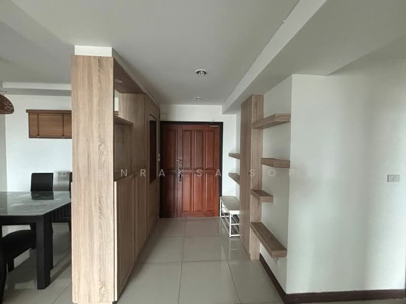 Royal Castle Sukhumvit, Bangkok, 30 Soi Sukhumvit 39, Khlongtoei Nua, Watthana, Bangkok, 3 Bedrooms, 133 sqm, Condo For Rent, by Boonraksa Sopak, 500431159 - DDproperty.com