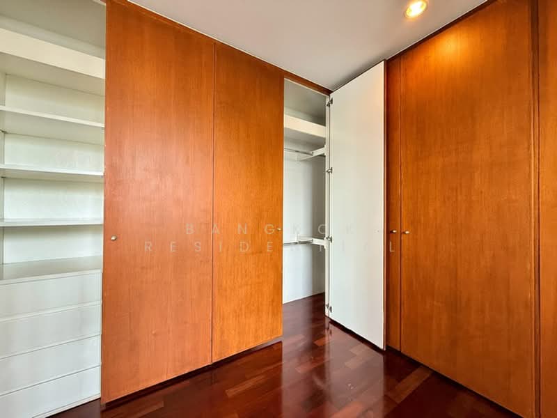 Panburi Apartments, Bangkok, 133 Pan Rd, Silom, Bang Rak, Bangkok, 4 Bedrooms, 450 sqm, Apartment For Rent, by Bangkok Residential, 500431182 - DDproperty.com