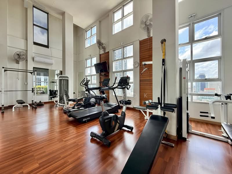 Panburi Apartments : พันธุ์บุรี คอนโด, กรุงเทพ, 133 ถ.ปั้น, สีลม, บางรัก, กรุงเทพ, 450 ตร.ม., อพาร์ทเมนท์ ให้เช่า, โดย Bangkok Residential, 500431182 - DDproperty.com