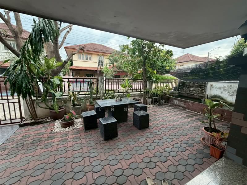 Royal Park Ville Suwinthawong, Bangkok, Suwinthawong Road, Lam Phak Chi, Nong Chok, Bangkok, 3 Bedrooms, 250 sqm, Single Detached House For Sale, by คุณ เอมิกา เทพบุรี (เดียร์), 500431214 - DDproperty.com
