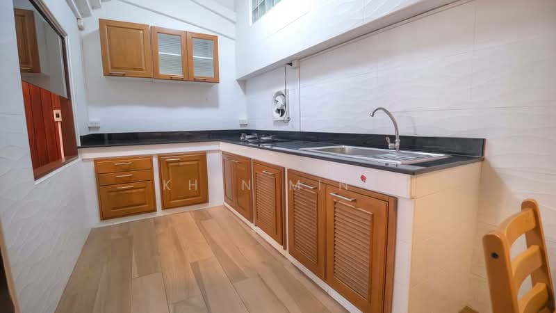 4-Storey Townhouse for Rent | Ekkamai Villa (Between Ekkamai Soi 26 & 28) (SPSMG85), Bangkok, สุขุมวิท63, Khlong Tan Nua, Watthana, Bangkok, 5 Bedrooms, 350 sqm, Townhouse For Rent, by Khun Ming, 500431242 - DDproperty.com
