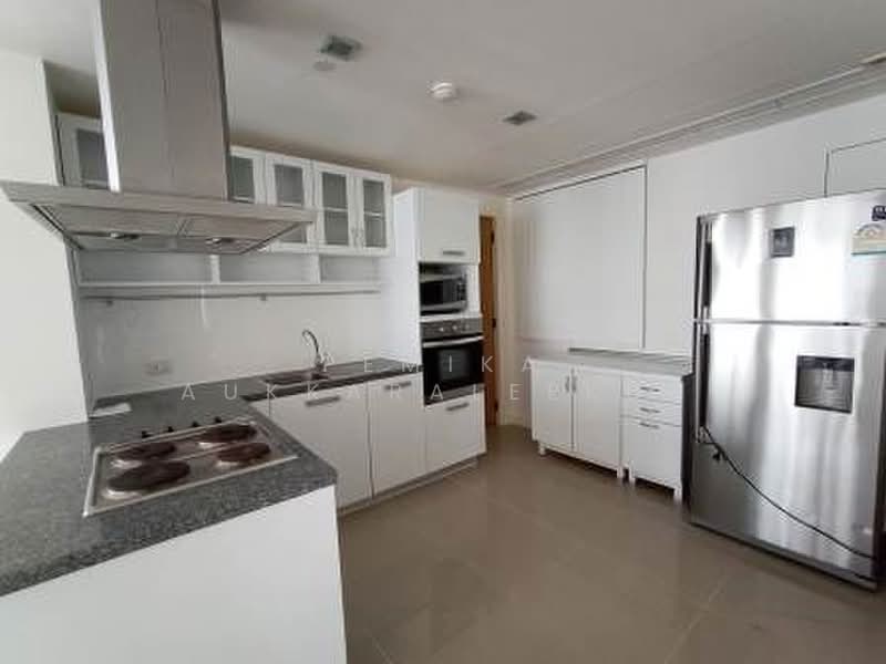 Fullerton Sukhumvit, Bangkok, Sukhumvit Road, Khlong Tan Nua, Watthana, Bangkok, 3 Bedrooms, 153 sqm, Condo For Sale, by Pemika Aukkaraleekul, 500431277 - DDproperty.com