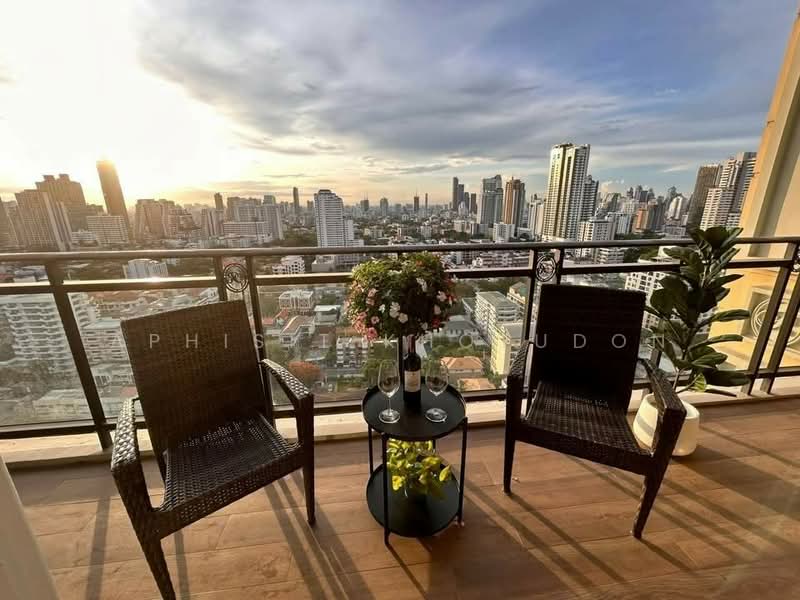Royce Private Residences, Bangkok, 61 Soi Sukhumvit 31, Khlongtoei Nua, Watthana, Bangkok, 2 Bedrooms, 112 sqm, Condo For Rent, by Aphisit Khotudon, 500431309 - DDproperty.com