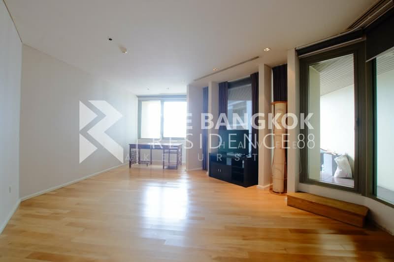 The Lakes, Bangkok, 123 Ratchadaphisek Road, Khlong Toei, Bangkok, 2 Bedrooms, 176 sqm, Condo For Sale, by Sirirut Havee Akehurst, 500431312 - DDproperty.com