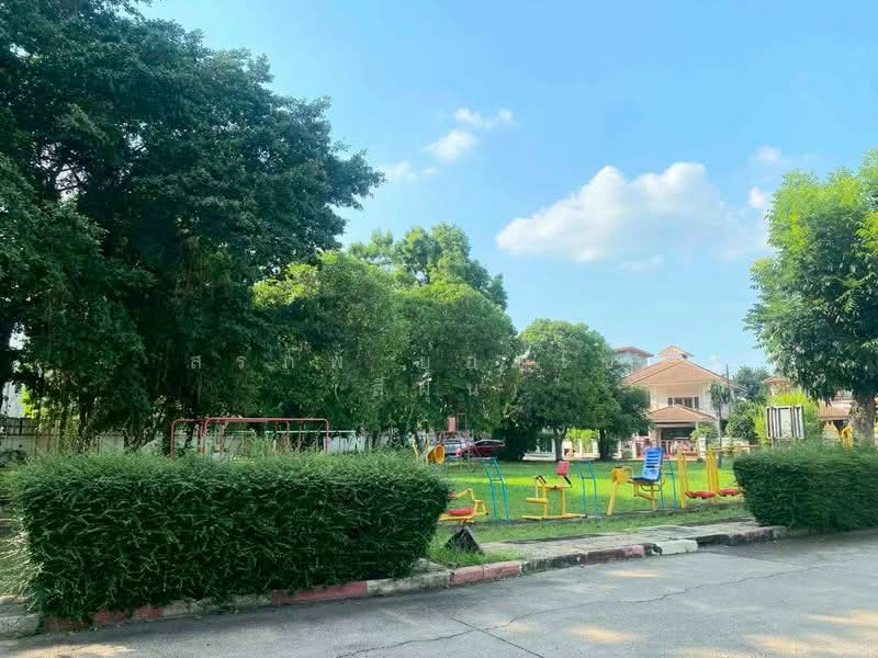 Living Nara Rangsit Klong 4, Pathum Thani, Bang Yitho, Thanyaburi, Pathum Thani, 3 Bedrooms, 300 sqm, Single Detached House For Sale, by สรภพ ยอดไชย (สีฝุ่น), 500431350 - DDproperty.com
