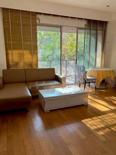 The Lofts Yennakart, Bangkok, 366 ์Soi Nang Linchi Yenakat Road, Chong Nonsi, Yan Nawa, Bangkok, 2 Bedrooms, 67 sqm, Condo For Sale, by Aphisit Khotudon, 500431351 - DDproperty.com