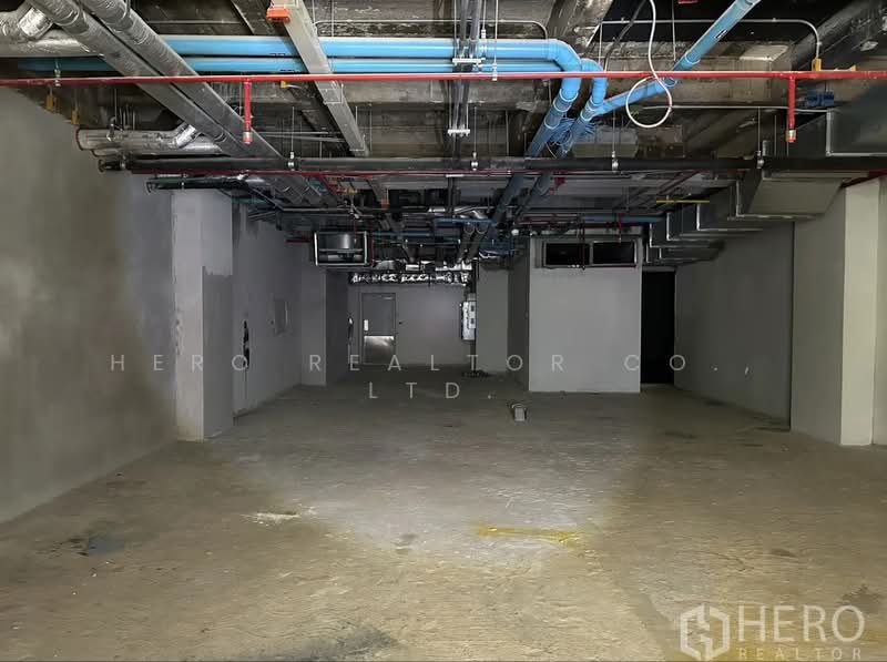 For rent Retail Space 170 sq.m. BTS Sala Daeng, Bang Rak, Bangkok HRE01094, Bangkok, Si Phraya, Bang Rak, Bangkok, , 170 sqm, Retail Space For Rent, by Hero Realtor Co., Ltd., 500431415 - DDproperty.com