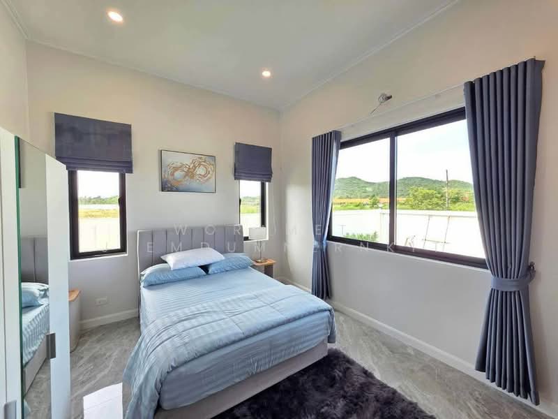 3-BR House, Prachuap Khiri Khan, Sam Roi Yot, Prachuap Khiri Khan, 3 Bedrooms, 220 sqm, Single Detached House For Sale, by Woramet Jiemdumnernkit, 500431439 - DDproperty.com