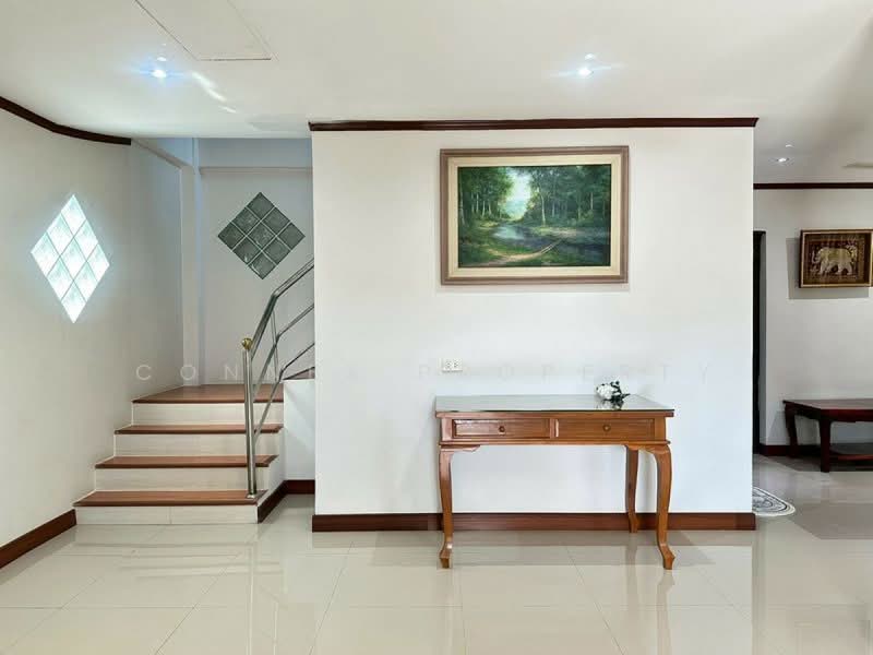 Two - storey house, 200 square wah, Bang Lamung, Chon Buri (Pattaya), , Nong Pru, Bang Lamung (Pattaya), Chon Buri (Pattaya), 5 Bedrooms, 600 sqm, Single Detached House For Sale, by Connex Property, 500431516 - DDproperty.com