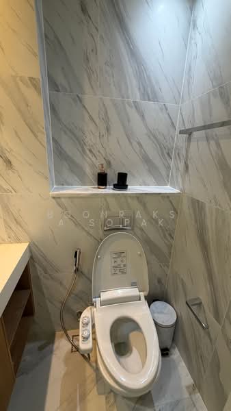 MUNIQ Sukhumvit 23, Bangkok, 17 Sukhumvit 23, Khlongtoei Nua, Watthana, Bangkok, 2 Bedrooms, 70 sqm, Condo For Rent, by Boonraksa Sopak, 500431529 - DDproperty.com