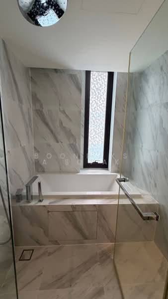 MUNIQ Sukhumvit 23, Bangkok, 17 Sukhumvit 23, Khlongtoei Nua, Watthana, Bangkok, 2 Bedrooms, 70 sqm, Condo For Rent, by Boonraksa Sopak, 500431529 - DDproperty.com