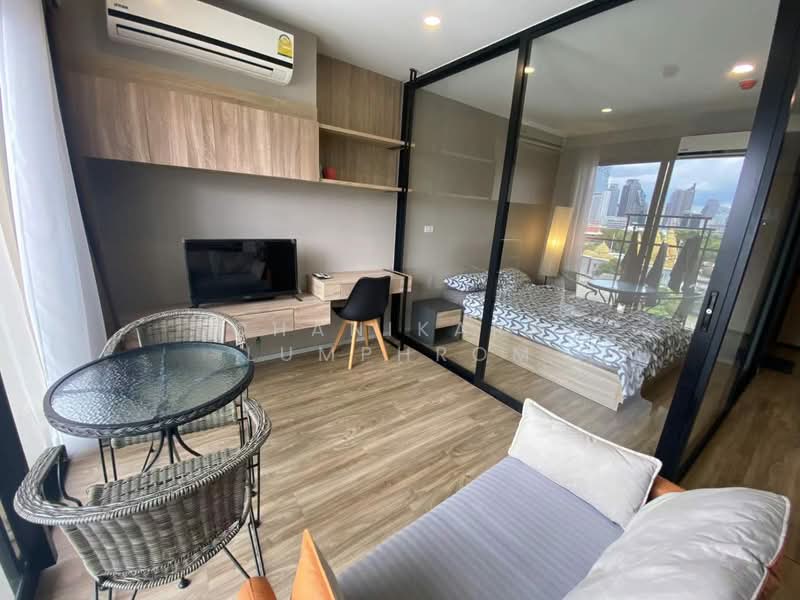 Blossom Condo @ Sathorn-Charoenrat : บลอสซั่ม คอนโด สาทร-เจริญราษฎร์, กรุงเทพ, ถนนเจริญราษฎร์, ทุ่งวัดดอน, สาทร, กรุงเทพ, 31 ตร.ม., คอนโด ให้เช่า, โดย Chanikarn Lumphrom, 500431536 - DDproperty.com