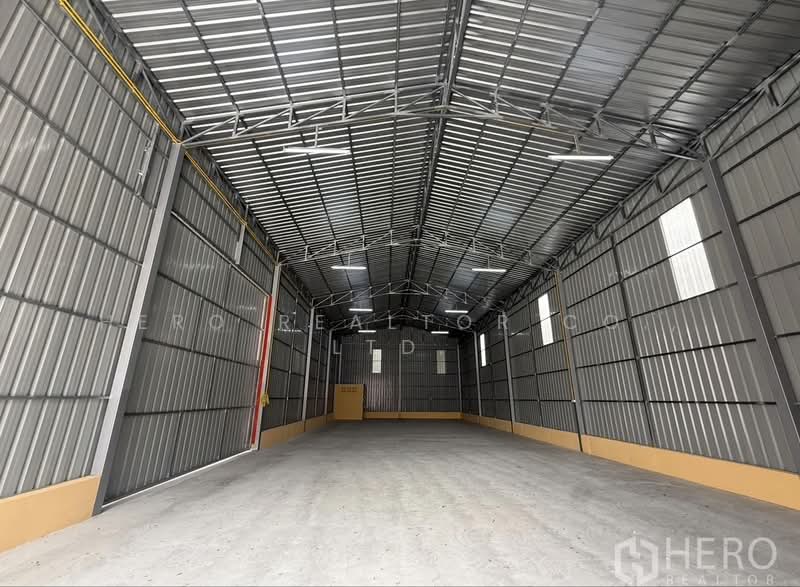 ให้เช่าโกดัง 280 ตร.ม. วังทองหลาง กรุงเทพฯ HRE01096, กรุงเทพ, คลองเจ้าคุณสิงห์, วังทองหลาง, กรุงเทพ, 280 ตร.ม., โกดัง-โรงงาน ให้เช่า, โดย Hero Realtor Co., Ltd., 500431555 - DDproperty.com