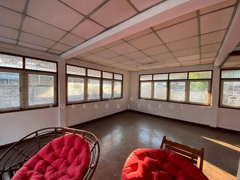 undefined, Bangkok, Lat Phrao, Bangkok, 4 Bedrooms, 600 sqm, Single Detached House For Sale, by Pemika Aukkaraleekul, 500431646 - DDproperty.com