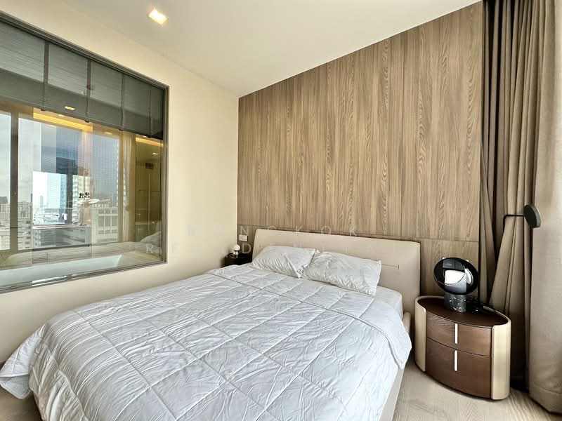 The Esse Asoke, Bangkok, 333 Soi Sukhumvit 21, Sukhumvit Road, Khlongtoei Nua, Watthana, Bangkok, 2 Bedrooms, 74 sqm, Condo For Sale, by Bangkok Residential, 500431654 - DDproperty.com