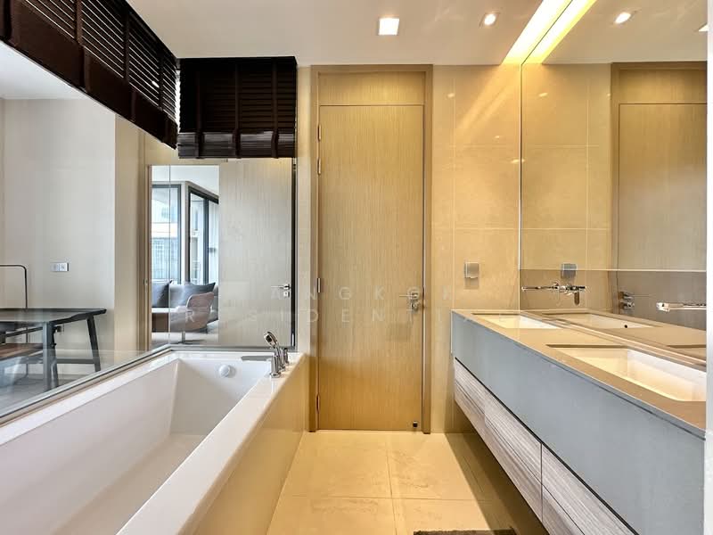 The Esse Asoke, Bangkok, 333 Soi Sukhumvit 21, Sukhumvit Road, Khlongtoei Nua, Watthana, Bangkok, 2 Bedrooms, 74 sqm, Condo For Sale, by Bangkok Residential, 500431654 - DDproperty.com