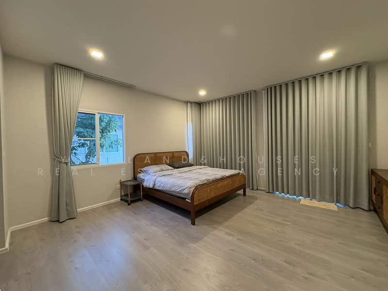 Mantana Bangna-Wongwaen, Bangkok, Soi Ramkhamhaeng 2, Dok Mai, Prawet, Bangkok, 4 Bedrooms, 222 sqm, Single Detached House For Rent, by YTD Land&houses Real Estate Agency, 500431659 - DDproperty.com