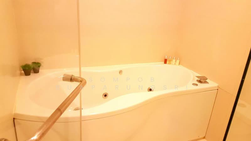 Ivy Thonglor, Bangkok, 889 Thonglor Road, Khlong Tan Nua, Watthana, Bangkok, 1 Bedroom, 44 sqm, Condo For Rent, by Sompob Buaparungsri, 500431677 - DDproperty.com