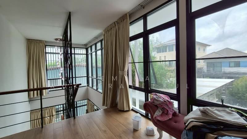 4-BR House, Bangkok, Lat Phrao, Bangkok, 4 Bedrooms, 400 sqm, Single Detached House For Sale, by Pemika Aukkaraleekul, 500431693 - DDproperty.com