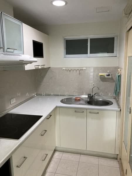 Lumpini Suite Sukhumvit 41, Bangkok, Soi Sukhumvit 41, Khlong Tan Nua, Watthana, Bangkok, 2 Bedrooms, 70 sqm, Condo For Rent, by Hathaichanok Saenset, 500431715 - DDproperty.com