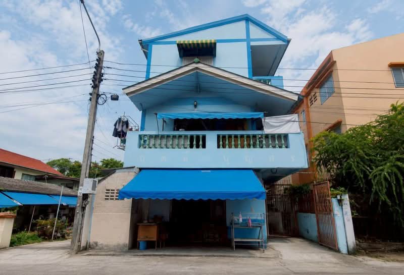 หอพัก 3 ชั้น ซอยนนทบุรี 6 แยก 2 ถนนเลี่ยงเมืองนนทบุรี รัตนาธิเบศร์, นนทบุรี, ซอยนนทบุรี 6 แยก 2, ตลาดขวัญ, เมืองนนทบุรี, นนทบุรี, 360 ตร.ม., ตึกแถว-อาคารพาณิชย์ ขาย, โดย กรกฤตย์ บุญสระ, 500431739 - DDproperty.com
