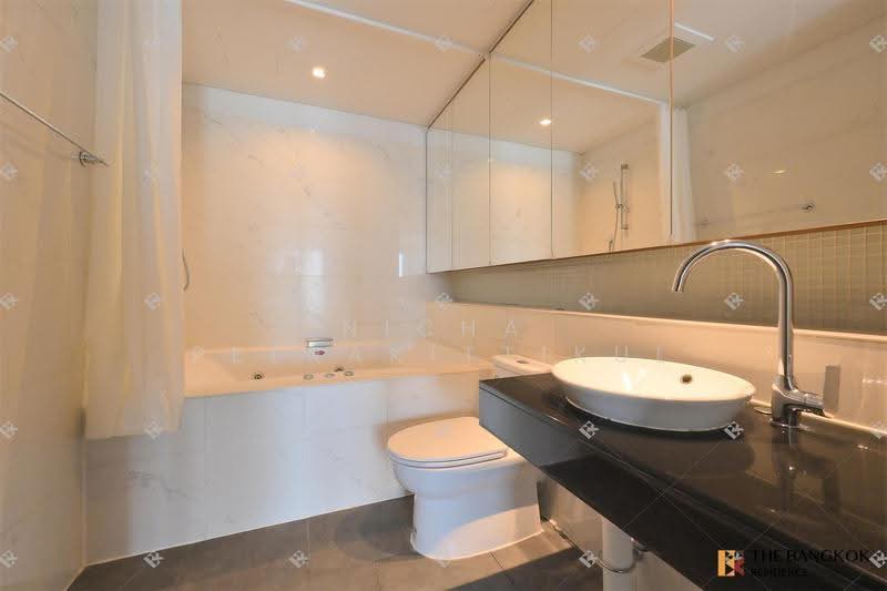 The Lakes, Bangkok, 123 Ratchadaphisek Road, Khlong Toei, Khlong Toei, Bangkok, 2 Bedrooms, 109 sqm, Condo For Rent, by Nicha Peerakittikul, 500431745 - DDproperty.com