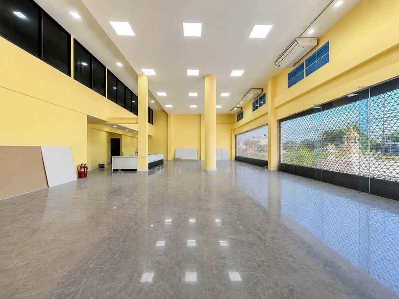 Commercial Building for Rent on Romklao Road (SPSJP517), Bangkok, ร่มเกล้า 52, Khlong Sam Prawet, Lat Krabang, Bangkok, , 1,250 sqm, Shophouse For Rent, by Khun Jane, 500431752 - DDproperty.com