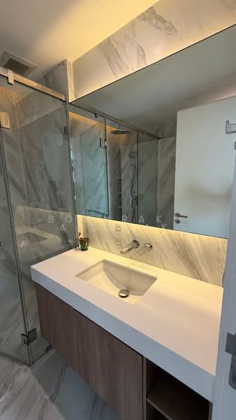 MUNIQ Sukhumvit 23, Bangkok, 17 Sukhumvit 23, Khlongtoei Nua, Watthana, Bangkok, 2 Bedrooms, 64 sqm, Condo For Rent, by Boonraksa Sopak, 500431759 - DDproperty.com