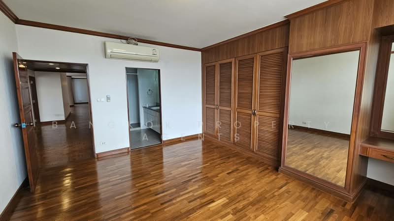 Baan Yen Akard, Bangkok, Yenakat, Chong Nonsi, Yan Nawa, Bangkok, 3 Bedrooms, 300 sqm, Condo For Rent, by BANGKOK PROPERTY AGENTS, 500431775 - DDproperty.com