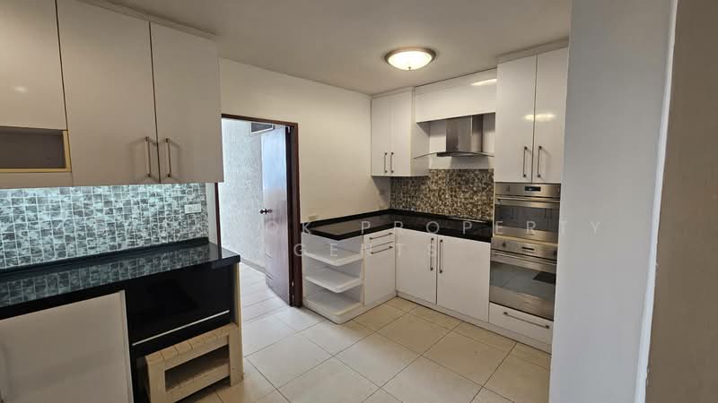 Baan Yen Akard, Bangkok, Yenakat, Chong Nonsi, Yan Nawa, Bangkok, 3 Bedrooms, 300 sqm, Condo For Rent, by BANGKOK PROPERTY AGENTS, 500431775 - DDproperty.com