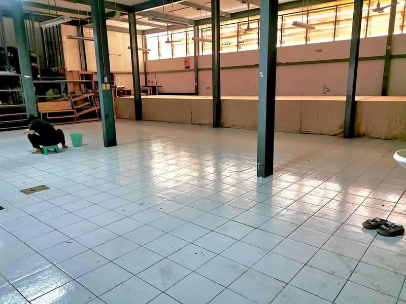 8-BR Townhouse, Bangkok, Praborommaharatchawang, Phra Nakhon, Bangkok, 8 Bedrooms, 460 sqm, Townhouse For Rent, by Kitnipat Boonyadhammakul, 500431784 - DDproperty.com