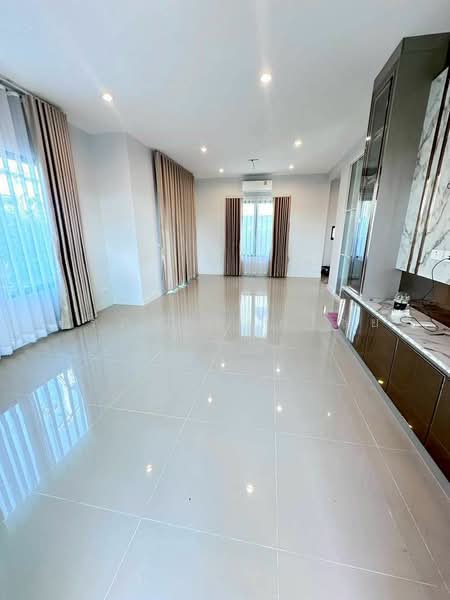 Kanasiri Wongwaen Lumlukka, Pathum Thani, Kanchanaphisek Ring, Bung Kham Proi, Lam Luk Ka, Pathum Thani, 3 Bedrooms, 135 sqm, Single Detached House For Sale, by สรภพ ยอดไชย (สีฝุ่น), 500431825 - DDproperty.com