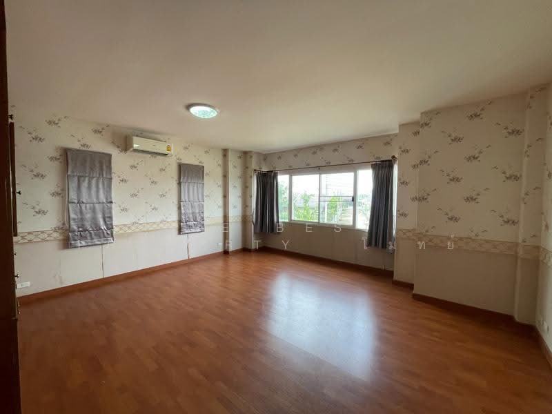 เดอะเลควิว304-โรจนะ (The Lake View), Prachin Buri, Krok Som Bun, Sri Maha Pho, Prachin Buri, 4 Bedrooms, 150 sqm, Single Detached House For Sale, by The Best Property โมทย์, 500431826 - DDproperty.com