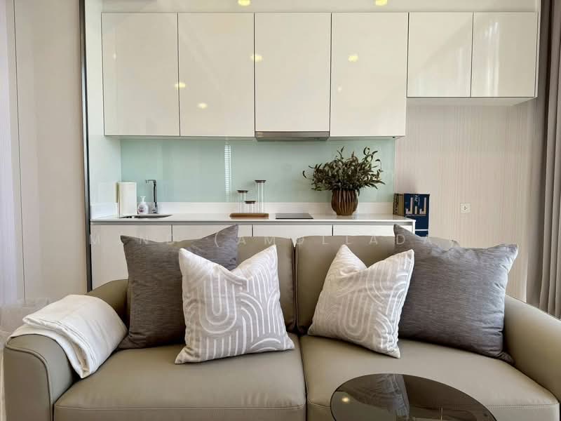 Mazarine Ratchayothin, Bangkok, Soi Phahonyothin 30, Phahonyothin Road, Chan Kasem, Chatuchak, Bangkok, 2 Bedrooms, 49 sqm, Condo For Rent, by Mind (Amollada), 500431827 - DDproperty.com