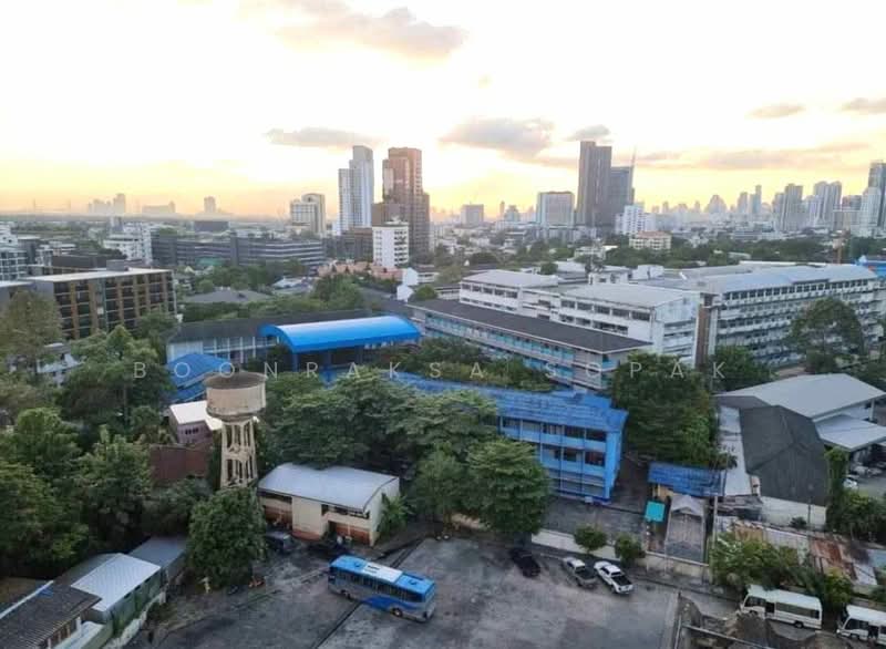 Nusasiri Grand, Bangkok, Soi Sukhumvit 42, Phra Kanong, Khlong Toei, Bangkok, 1 Bedroom, 80 sqm, Condo For Rent, by Boonraksa Sopak, 500431834 - DDproperty.com