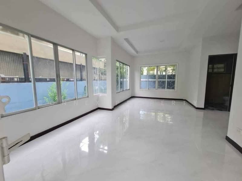 ดิสคอฟเวอรี่ เพลส, ปทุมธานี, รังสิต-นครนายก, ลำผักกูด, ธัญบุรี, ปทุมธานี, 21 ตร.ม., บ้านเดี่ยว ขาย, โดย Connex Property, 500431848 - DDproperty.com