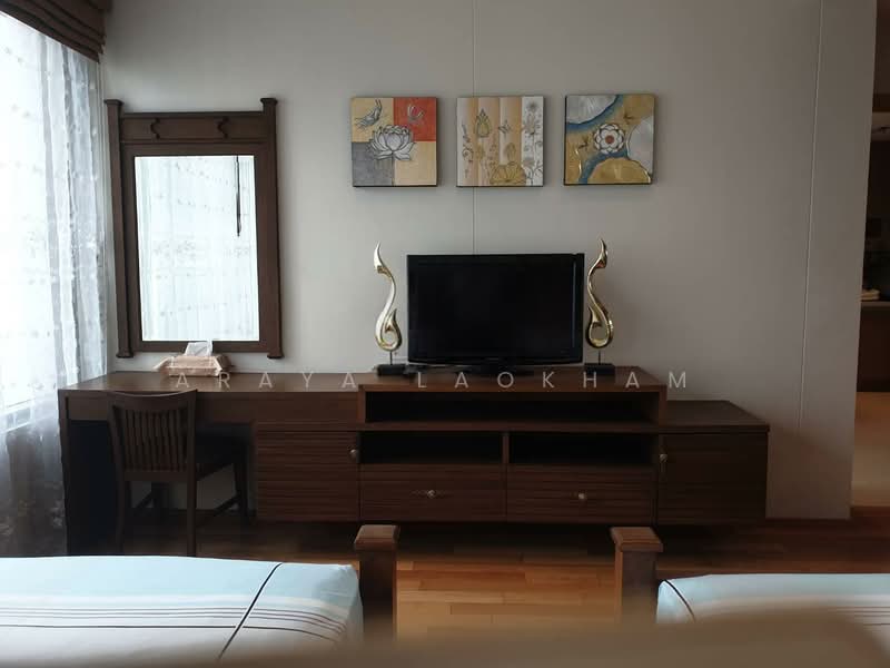 The Emporio Place, Bangkok, 93 Soi Sukhumvit 24, Sukhumvit Road, Khong Tan, Khlong Toei, Bangkok, 2 Bedrooms, 105 sqm, Condo For Rent, by Araya Laokham, 500431854 - DDproperty.com