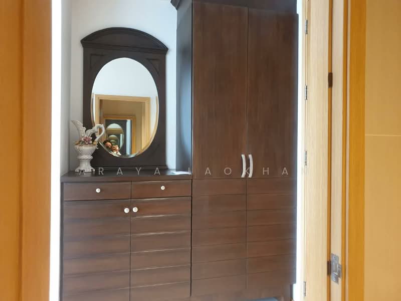 The Emporio Place, Bangkok, 93 Soi Sukhumvit 24, Sukhumvit Road, Khong Tan, Khlong Toei, Bangkok, 2 Bedrooms, 105 sqm, Condo For Rent, by Araya Laokham, 500431854 - DDproperty.com