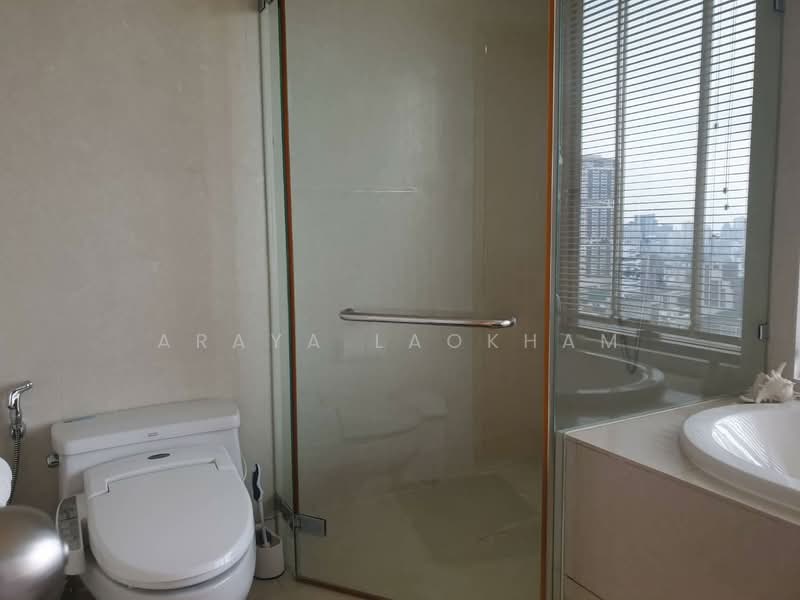 The Emporio Place, Bangkok, 93 Soi Sukhumvit 24, Sukhumvit Road, Khong Tan, Khlong Toei, Bangkok, 2 Bedrooms, 105 sqm, Condo For Rent, by Araya Laokham, 500431854 - DDproperty.com