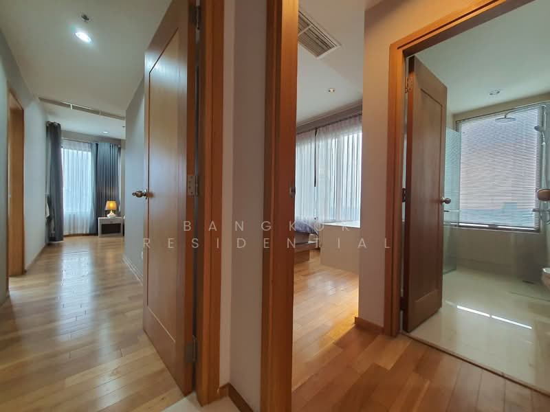 The Emporio Place, Bangkok, 93 Soi Sukhumvit 24, Sukhumvit Road, Khong Tan, Khlong Toei, Bangkok, 2 Bedrooms, 108 sqm, Condo For Sale, by Bangkok Residential, 500431871 - DDproperty.com